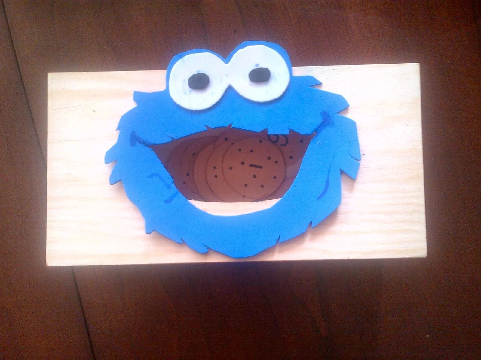 COOKIE MONSTER letter learning game - with free printable to make your own