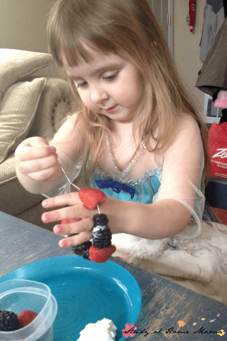 Kids Kitchen: Berry Bracelets, a fun summer snack for kids to help make.