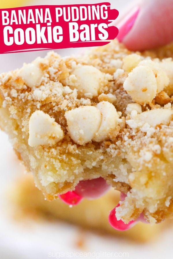 How to make banana pudding cookie bars, a simple cookie bar recipe with all of the flavors of a delicious banana pudding - without the mess!
