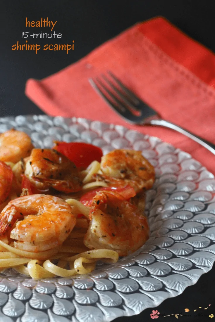 Easy healthy recipe for shrimp scampi on pasta. A quick supper idea that takes 15 minutes to whip together, this shrimp scampi recipe is full of flavour!