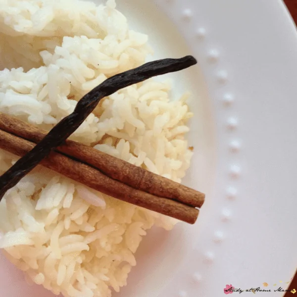 Easy healthy recipe for homemade flavoured rice: naturally flavoured rice with cinnamon vanilla, the perfect easy side dish