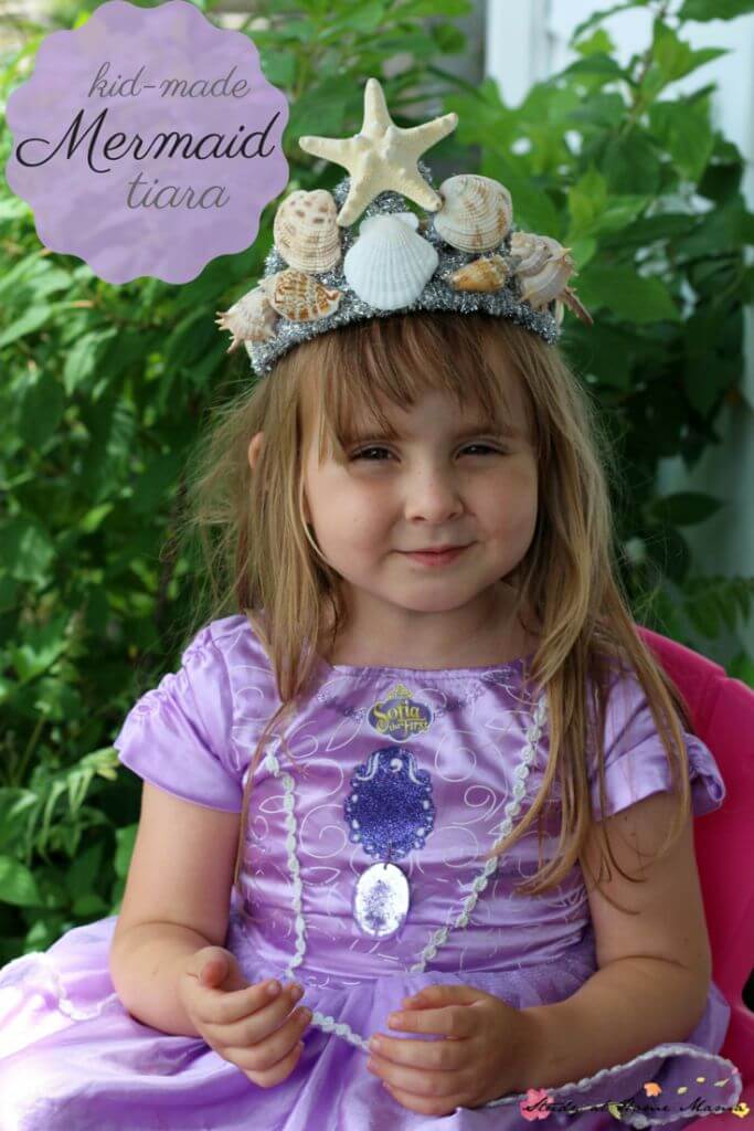 Kids Craft Idea: Kid-Made Mermaid Tiara Craft. Such a sweet craft for a mermaid party or mermaid costume