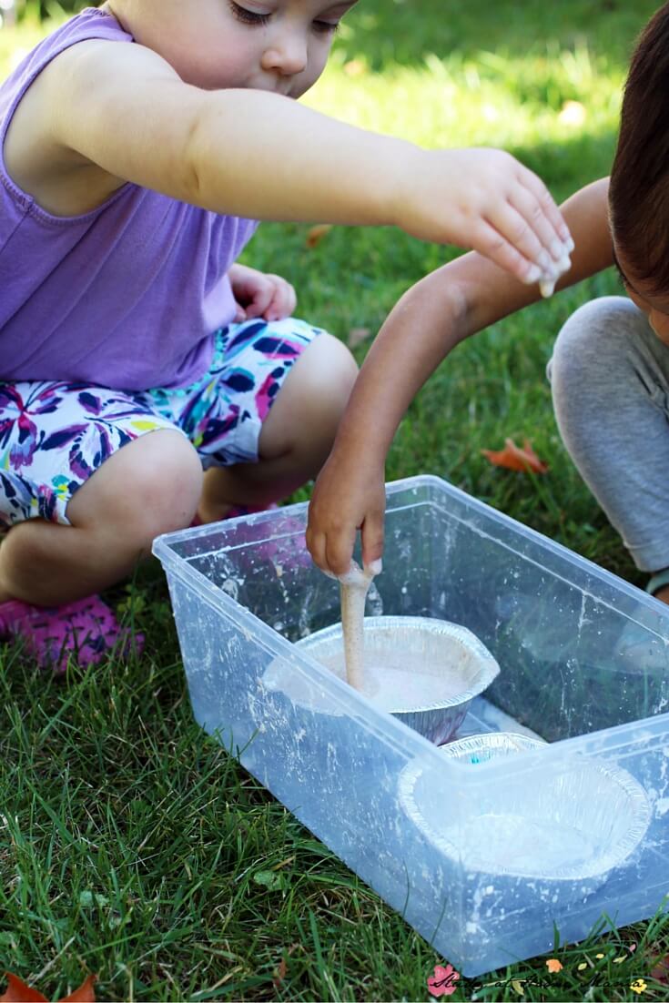 Apple Cinnamon Oobleck - a great sensory activity for kids, perfect for ages 2 and up