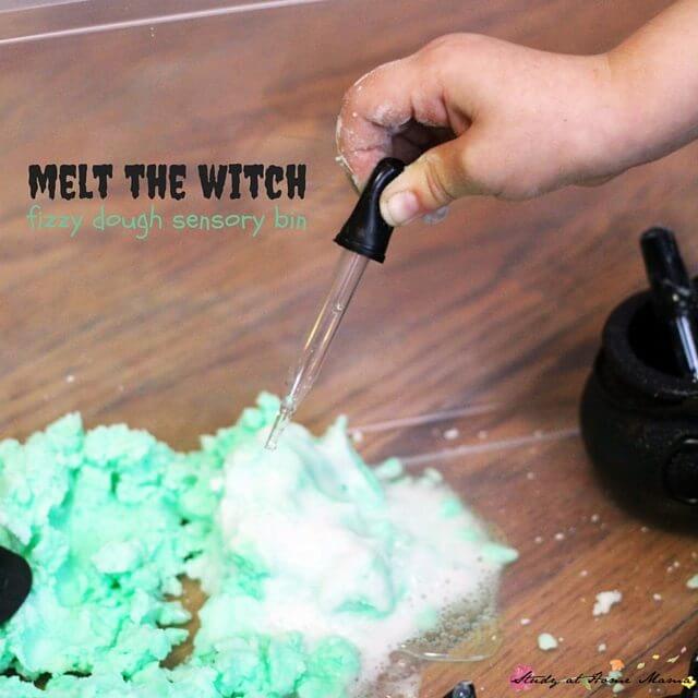 Melt the Witch Play Dough Sensory Bin - Wizard of Oz pretend play that takes 5 minutes to set up and the kids can play for over an hour! A fun twist on the traditional baking soda and vinegar experiment