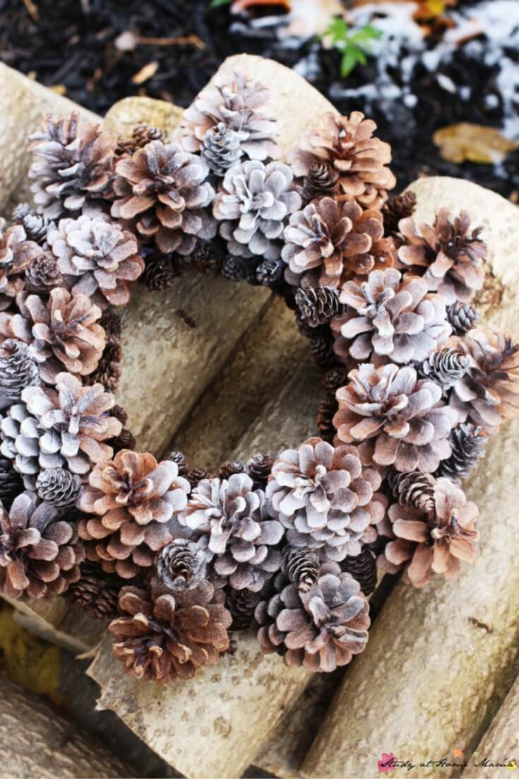 Homemade Pine Cone Wreath - a gorgeous DIY winter wreath to welcome your guests this holiday season