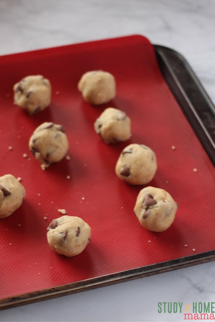 No Bake Cookie Dough Bites are a great last minute dessert. 