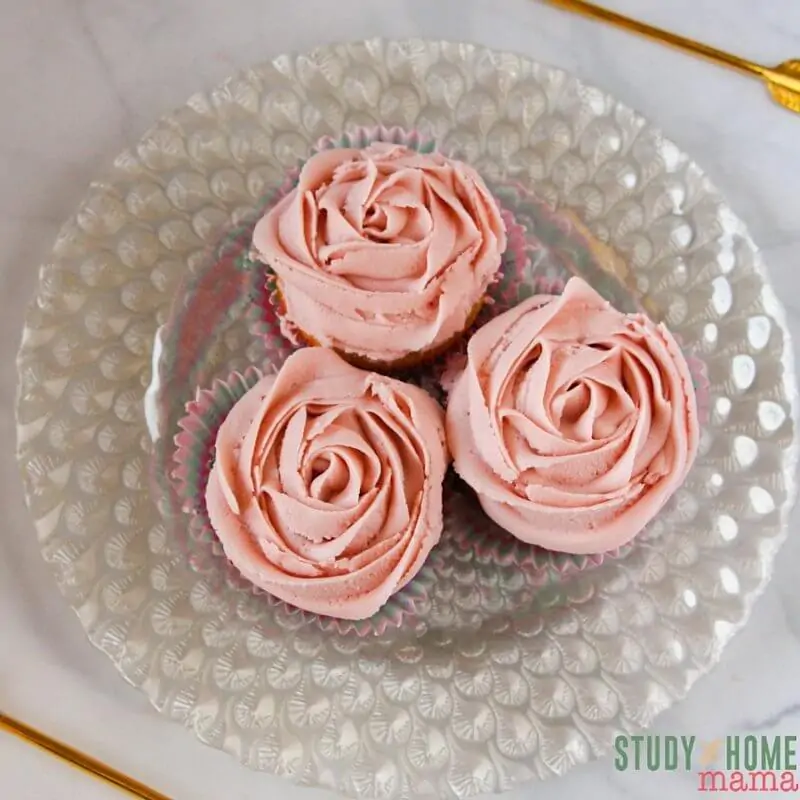 Yum! Rose cupcakes are perfect for Mother's Day, Valentine's Day or a perfect princess birthday party