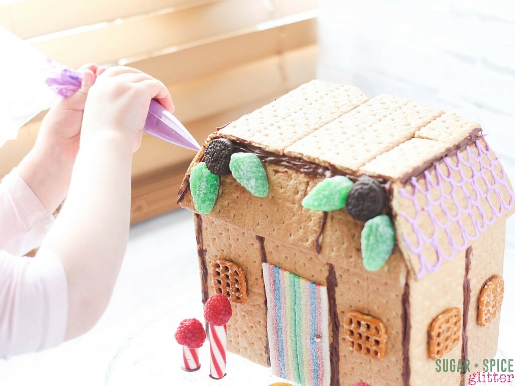 how to make cookie fairy house (3)