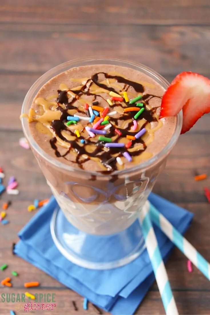 Oh my gosh - this chocolate peanut butter smoothie looks delicious and a better choice than a chocolate milkshake. This would be fun to make for the kids on a special movie or game night