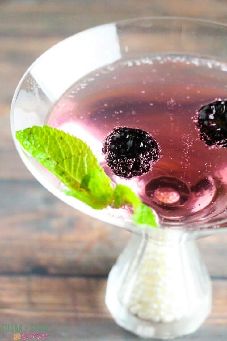 A fresh take on a classic martini recipe, this purple cocktail is bursting with blackberry mint flavour - the perfect summer cocktail for those fresh blackberries