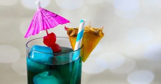 blue-lagoon-summer-cocktail