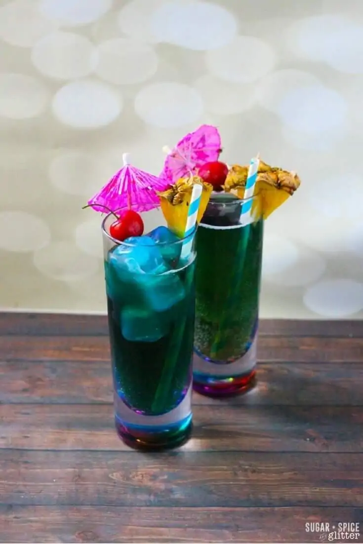summer-cocktail-blue-curacoa