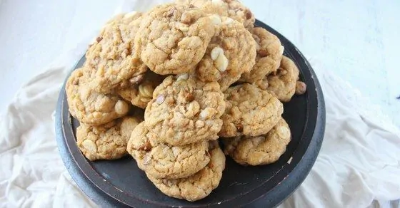 Delicious pumpkin spice cookies made by kids