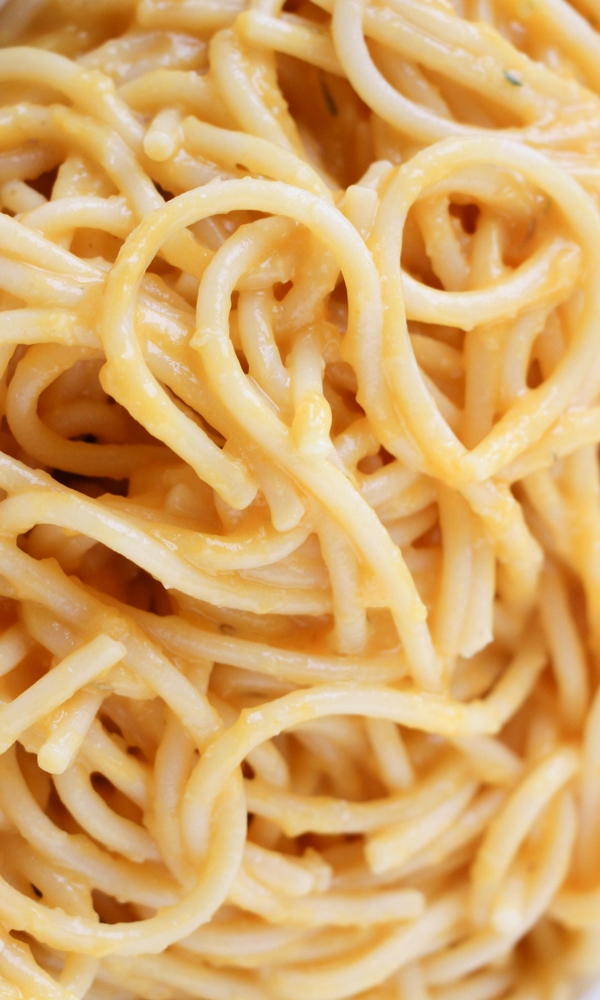 Butternut Squash Spaghetti Sauce - A dairy-free, super creamy and rich sauce with that delicious nutty, sweet yet earthy flavor of butternut squash. A unique pasta sauce recipe your kids will love Butternut Squash Spaghetti Sauce - A dairy-free, super creamy and rich sauce with that delicious nutty, sweet yet earthy flavor of butternut squash. A unique pasta sauce recipe your kids will love