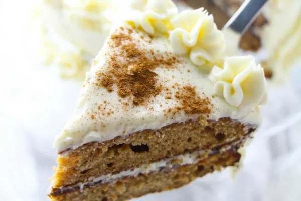 Easy Apple Spice Layer Cake with Cream Cheese Frosting and Caramel Drizzle. This fresh fall cake is the best spice cake you will ever make