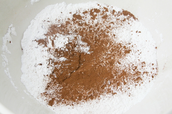 How to make the best spice cake