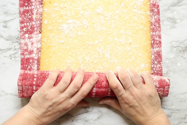How to make a perfect cake roll