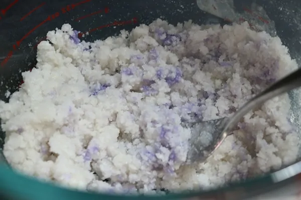 How to make lavender sugar scrub cubes