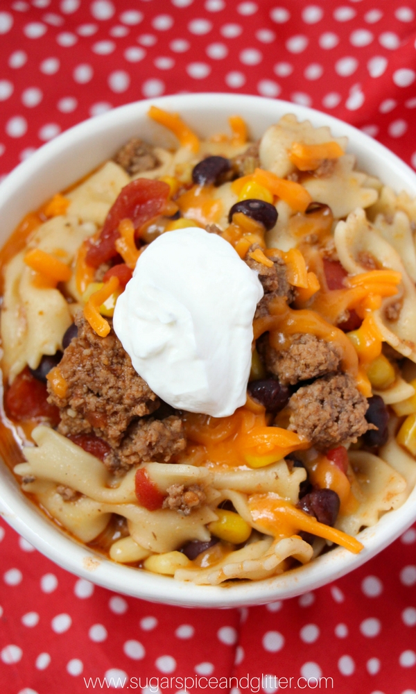 A quick and easy Instant Pot pasta recipe - Instant Pot Taco Pasta! You can actually cook the meat and the pasta right in the instant pot - no extra dirty dishes!