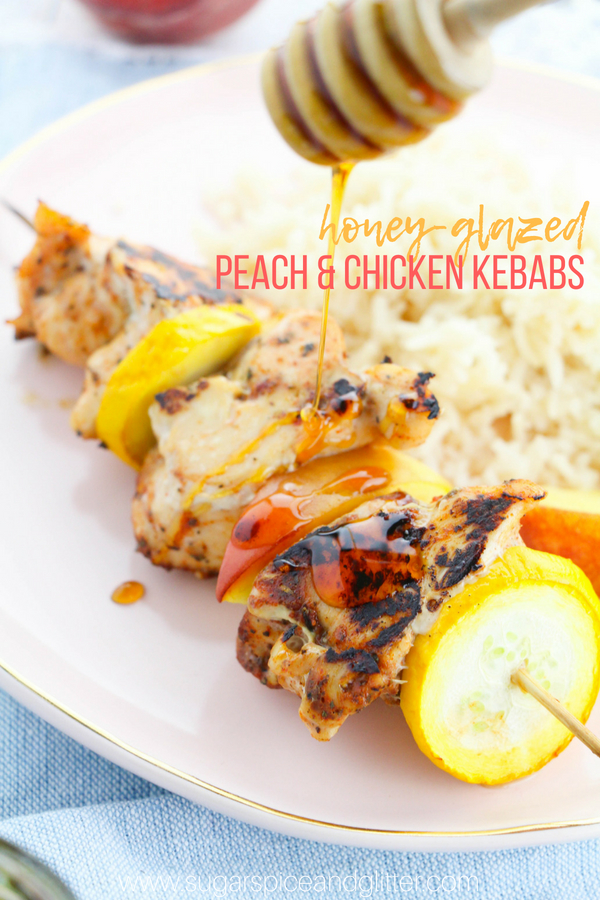 A delicious and quick recipe for honey-glazed chicken kebabs with caramelized peaches and perfectly cooked veggies. Perfect for grilled chicken kebabs or oven kebabs