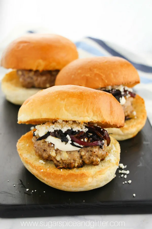 Easy ground lamb recipe for Greek lamb burgers, a fun BBQ recipe the whole family will love - perfect as Greek sliders, too