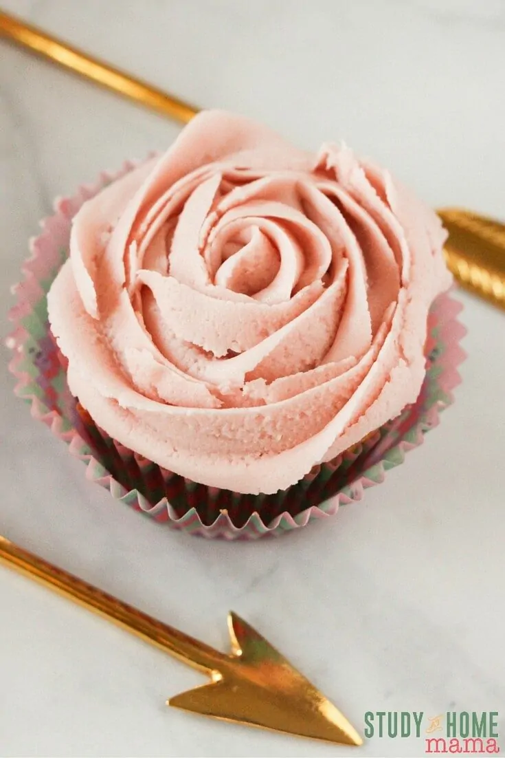 Natural Strawberry Vanilla Cupcakes