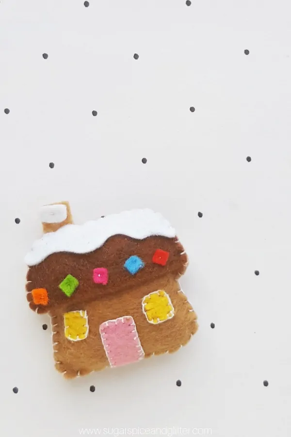 How cute is this kids' sewing project for Christmas? A handmade Gingerbread House ornament