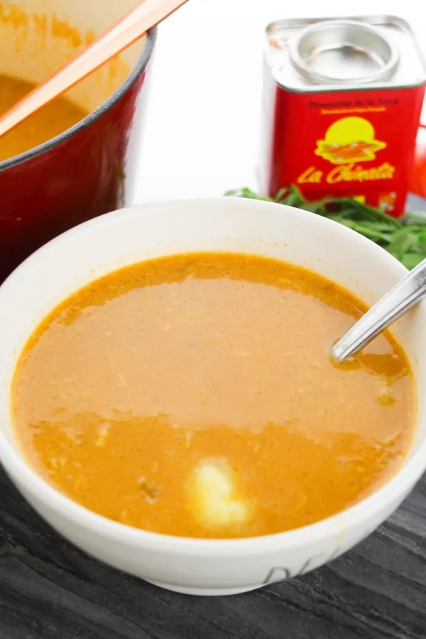 How to make the perfect lobster bisque, a New Orleans classic with fresh lobster meat, cajun spices and plenty of flavor!