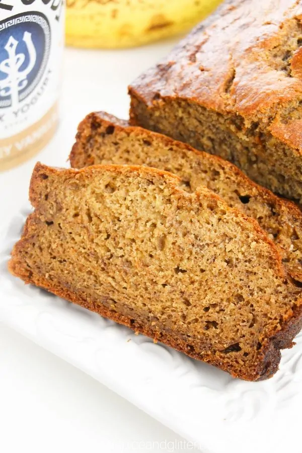 How to make banana bread with yogurt - it just melts in your mouth!