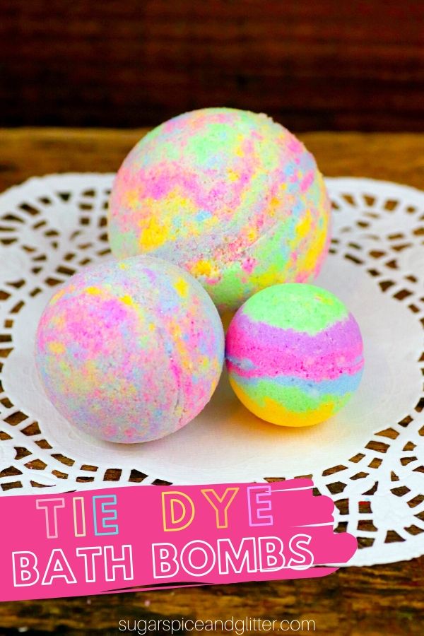 Kids Will LOVE Making these Super Simple Tie Dye Bath Bombs! A soothing, amazing-smelling homemade bath bomb you can customize in so many different ways!