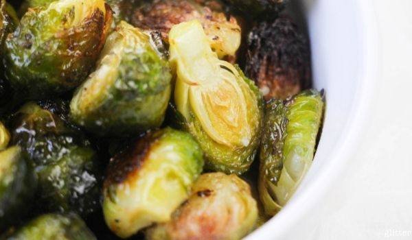 in-process images of how to make roasted Brussels sprouts