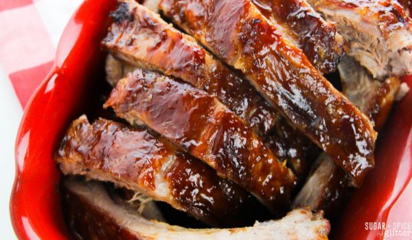 ribs in a red casserole dish